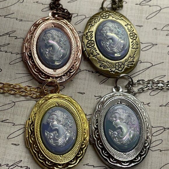 Bronze Locket White Pearl Lady Victorian Maiden Necklace Gift Mom Easter Wife - Picture 16 of 16